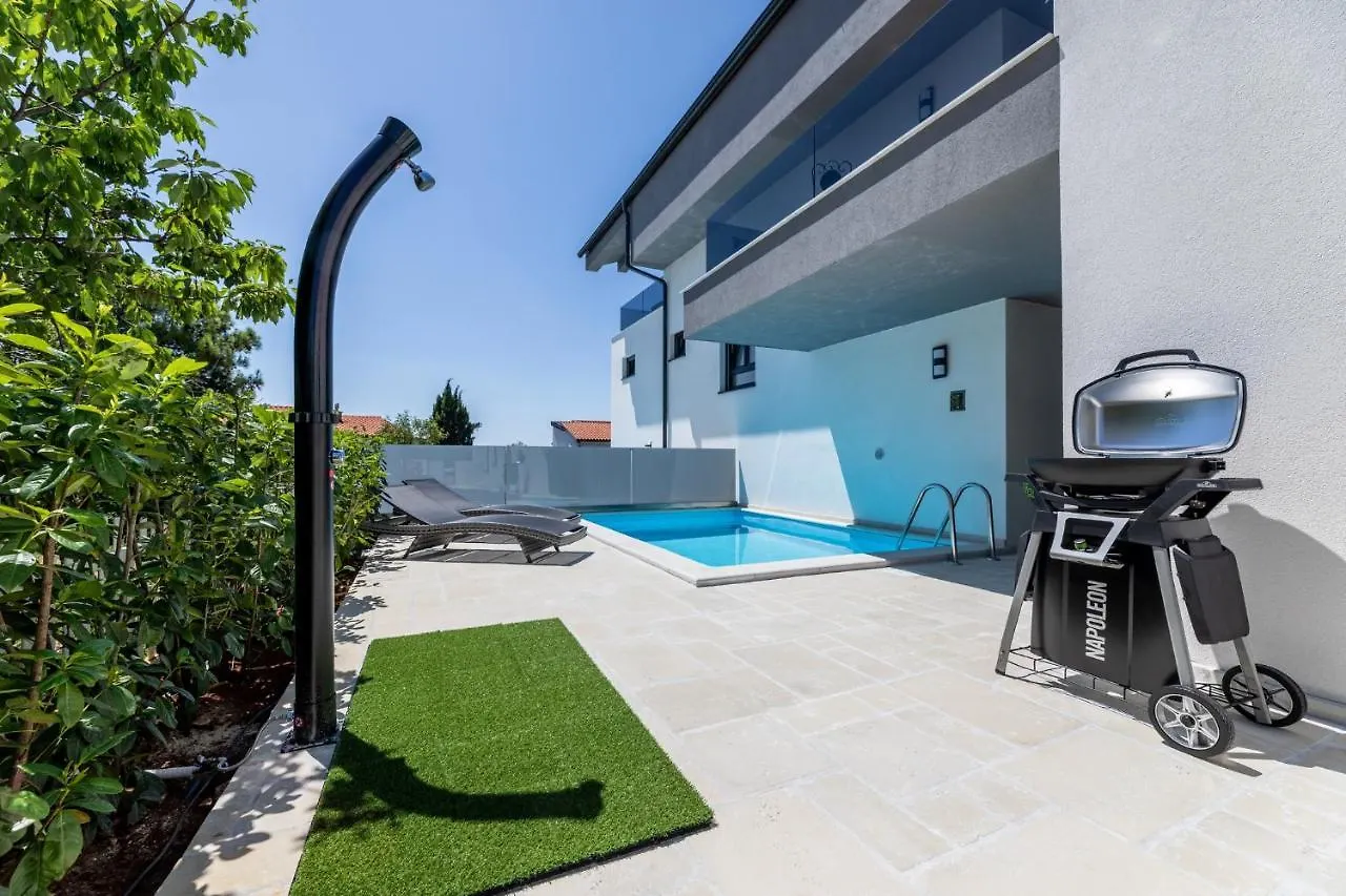 Luxury Villa Adria Apartments Krk Town 0*,