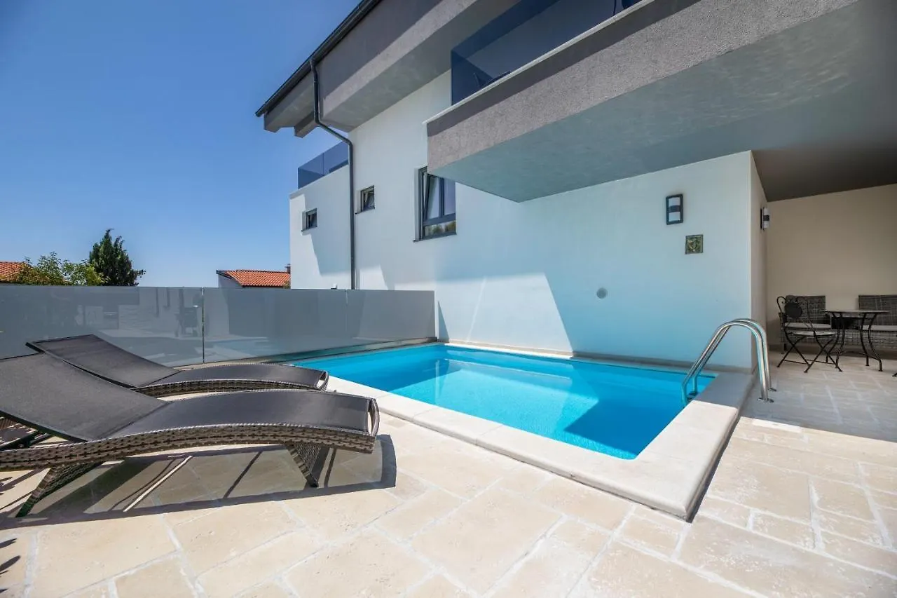Luxury Villa Adria Apartments Krk Town 0*,