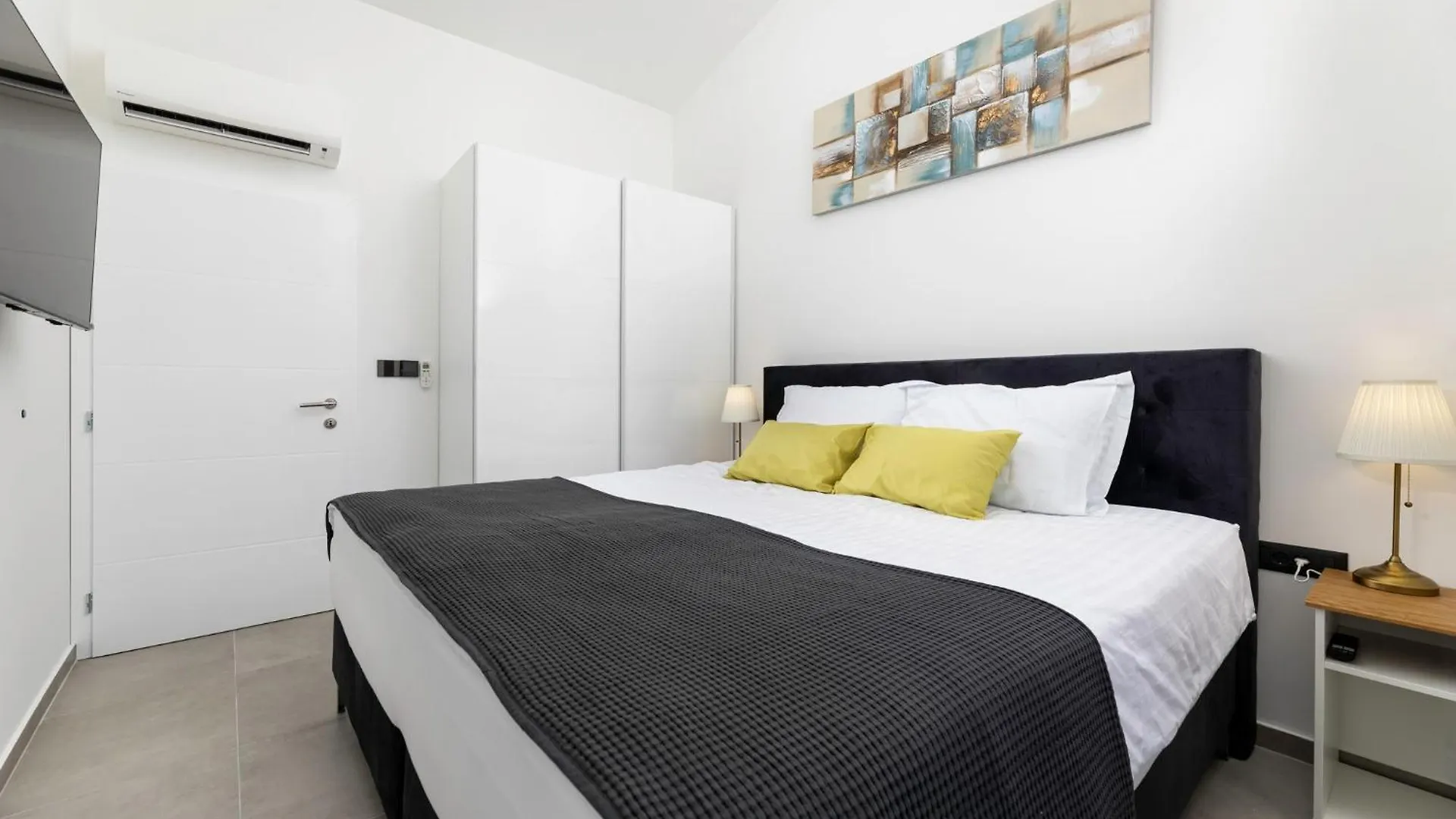 Luxury Villa Adria Apartments Krk Town 0*,